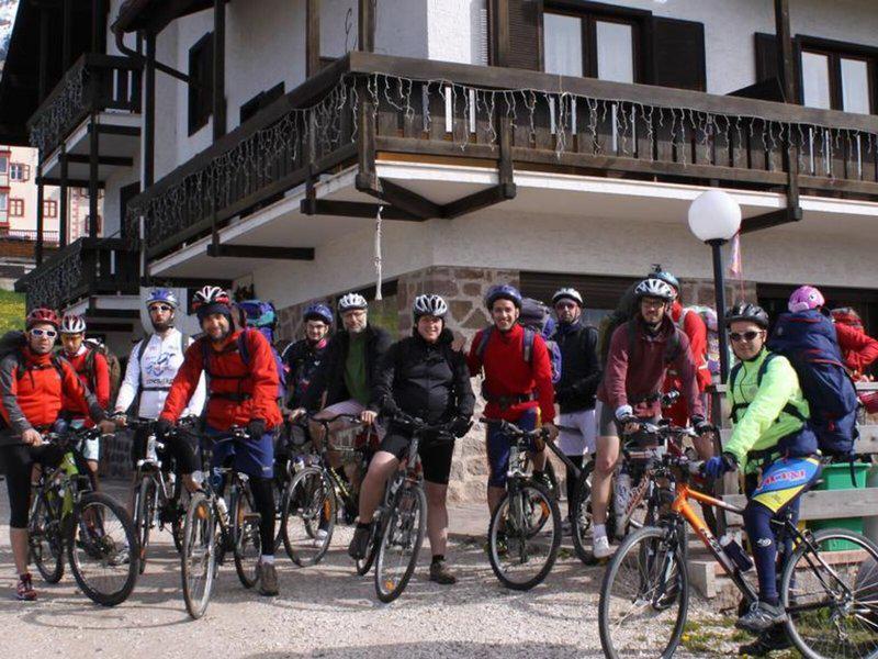 07E2B40BAAEB79C41E9EB6D252D60D96