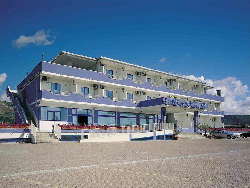 BFC9093195F9FDCEB02FFB8BF9155BBD