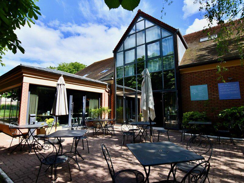 C90EA40C6BCB60933EF5893BB44AD539