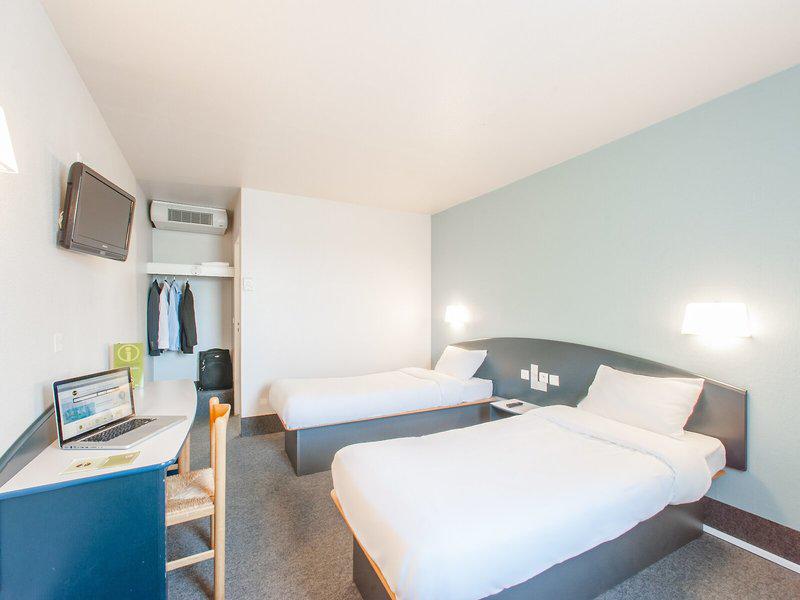 EED1E4F29F7BBDA82CE8E6C7EC924905