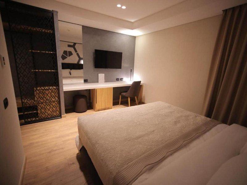 8EE6915BC6BD25B9E8A85DDF6C8F8358