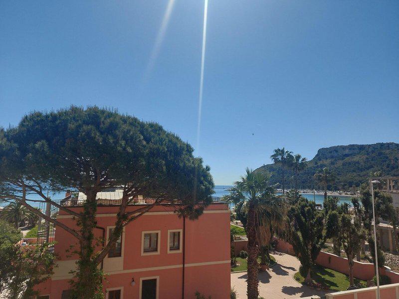 782E80B846C69375B22EBCC8E88213D2