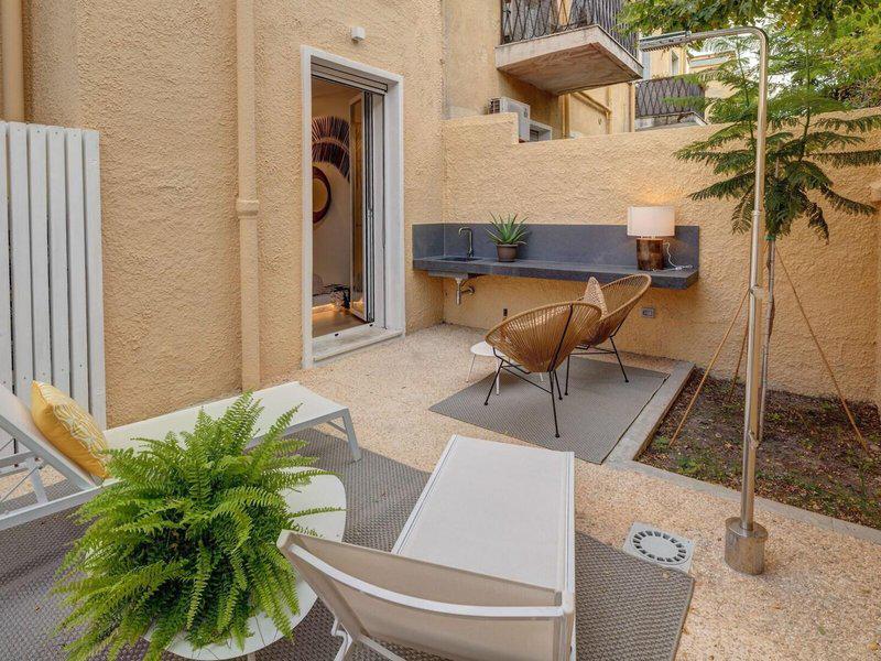 C1C6777A8A29471664B7FABAF473B0CC