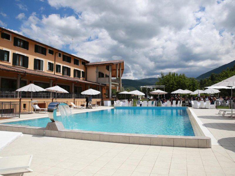 468C236B1129B936597B45D74D0DC70F