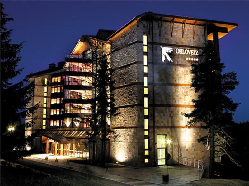 DC0A69F9ACAB13B6647E426D08892451