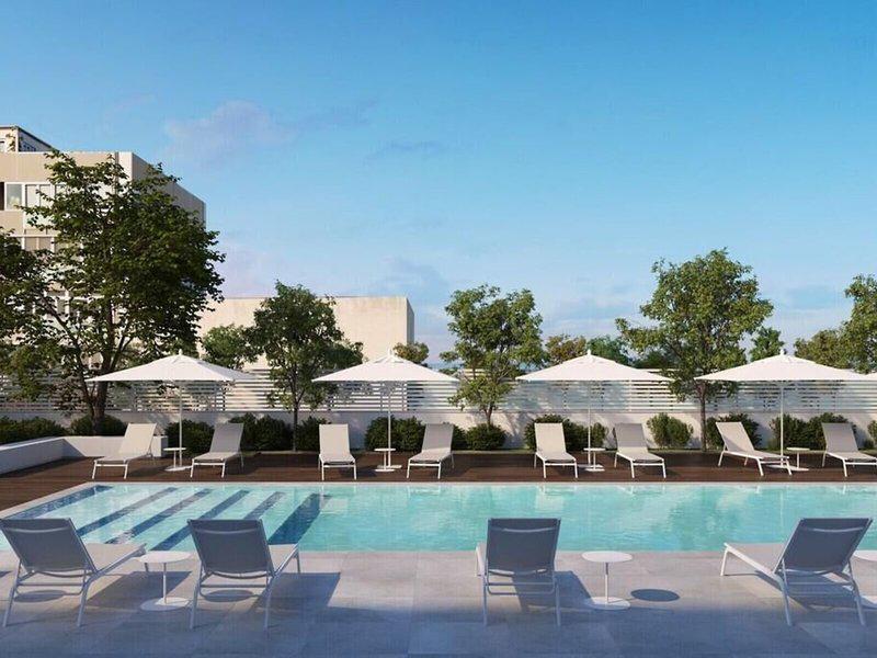 78A445F44237E2088F5727A7E0B8E560