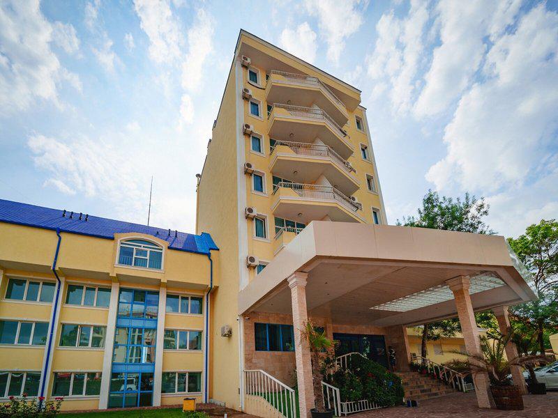 0C30596424D80C37BB94A6C8079057BD