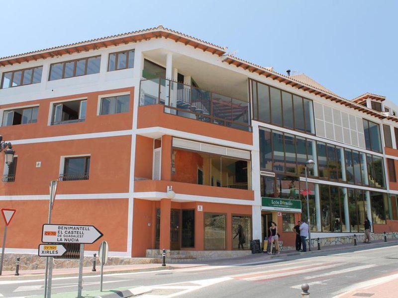 BF86EF52DF7B13526CB4FF23B0B3A53F