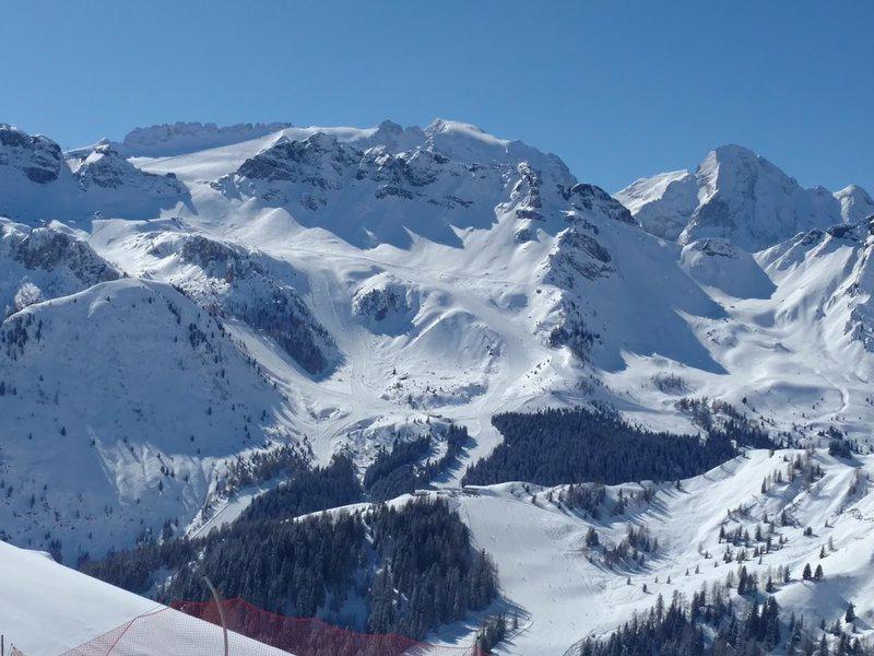 BFE922861ACB9CB9701DDFF045893015