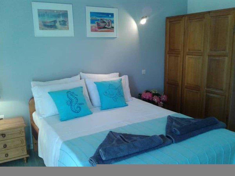 7E8A6ED07772F8962223FF8BCC2EC7BF