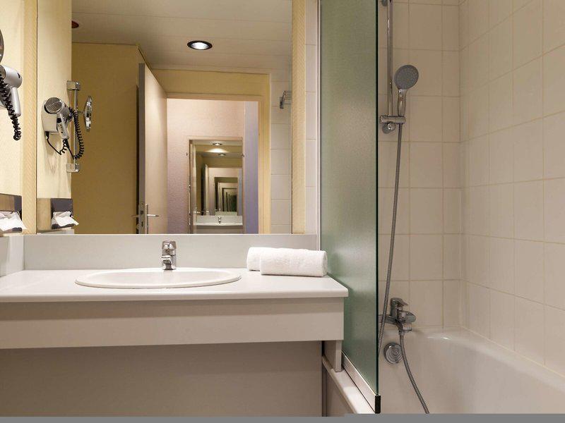 BAEB5B565F7F7E38E772D15530C8CA4A