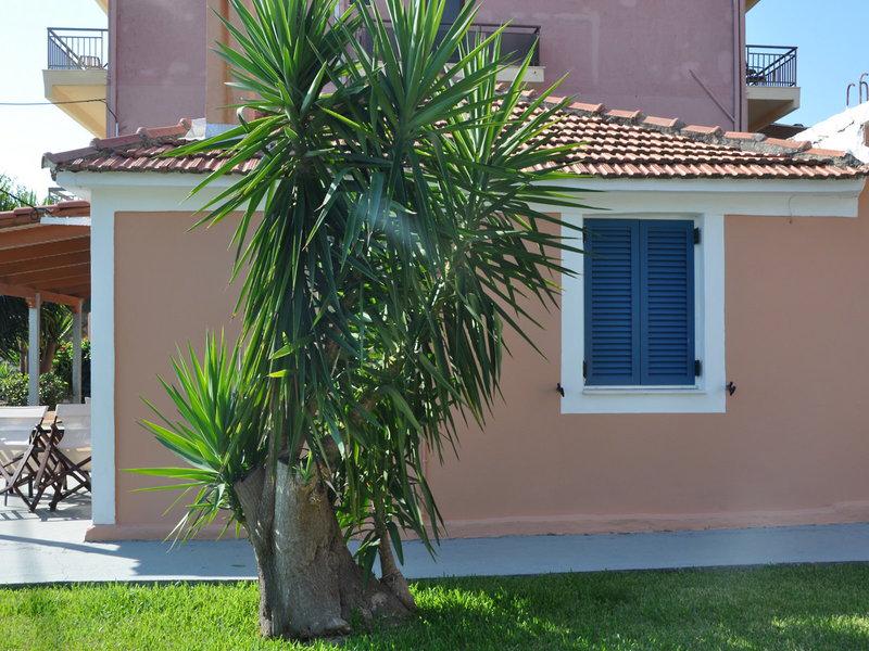 76D15A73D4E4F0FCCFB87B4FAAF67625