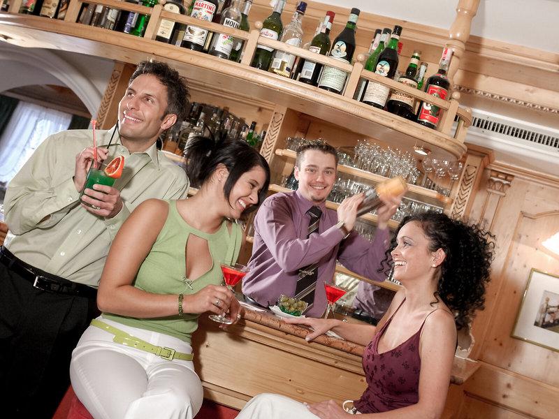 25CCEC7EEBE5D2086607451E2557B927