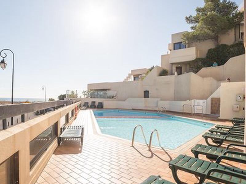 735C6C302FD55E17DF90CAE4BEE5CE16