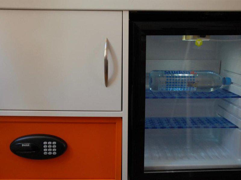 8794618EFA9301180A52CFD99226D1C9