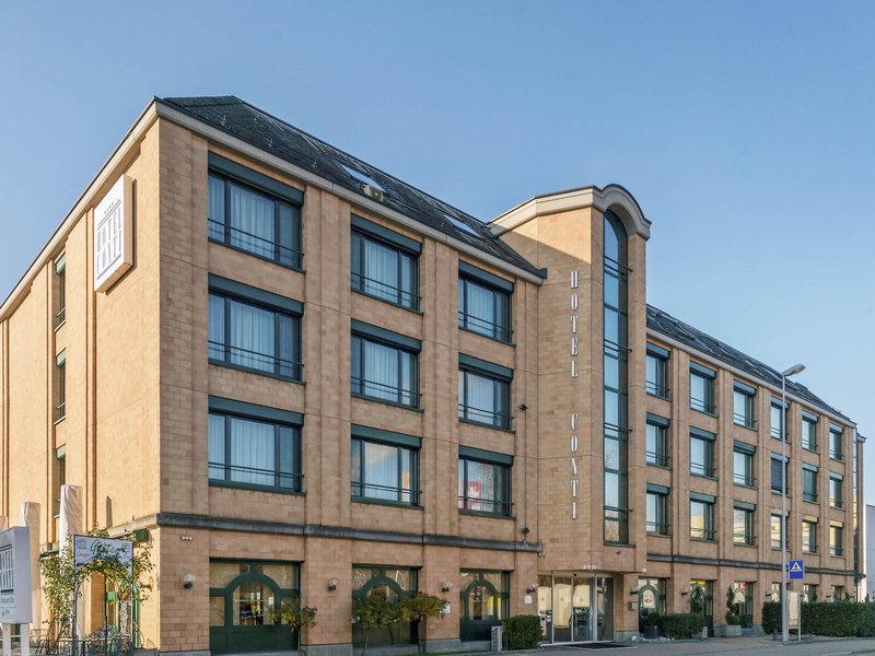 19599C6348833C9D7B4E57BF9A709B94