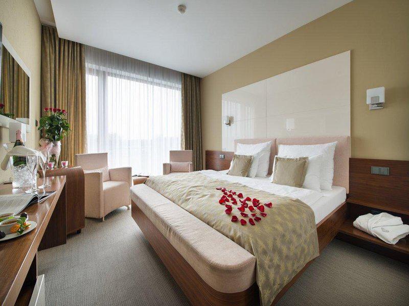 252F70329C0120800FCED82C6676AFEA