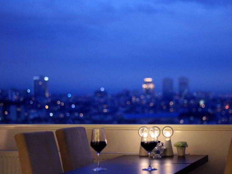 949B772C8DF6910481AB66916599A90C