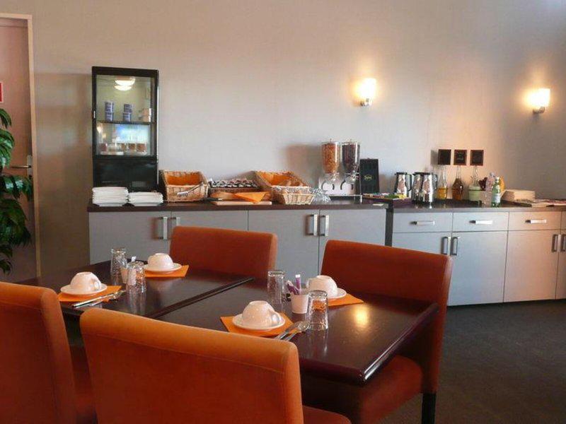 48B1DDAD6BD9922DF8C474A4CD165FA7