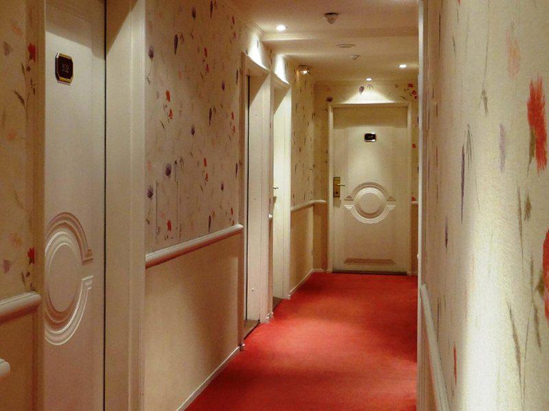 4129D20E09A141FC1C2E3AD3A77F8FCF