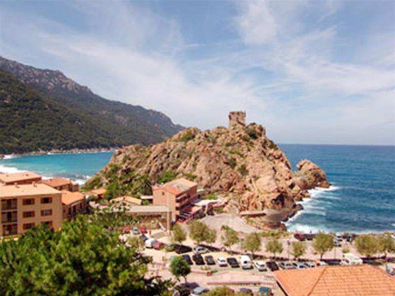 B660C70B3FDA76E9484C101DA1F5E451