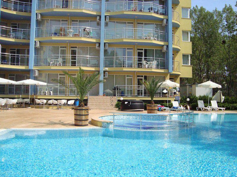 28DD07056BB98BC5E46D281812B046F0