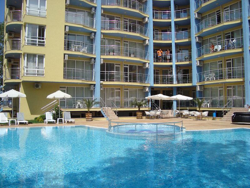 99FC25FB6F74B4C042DE9AE82FD140F3