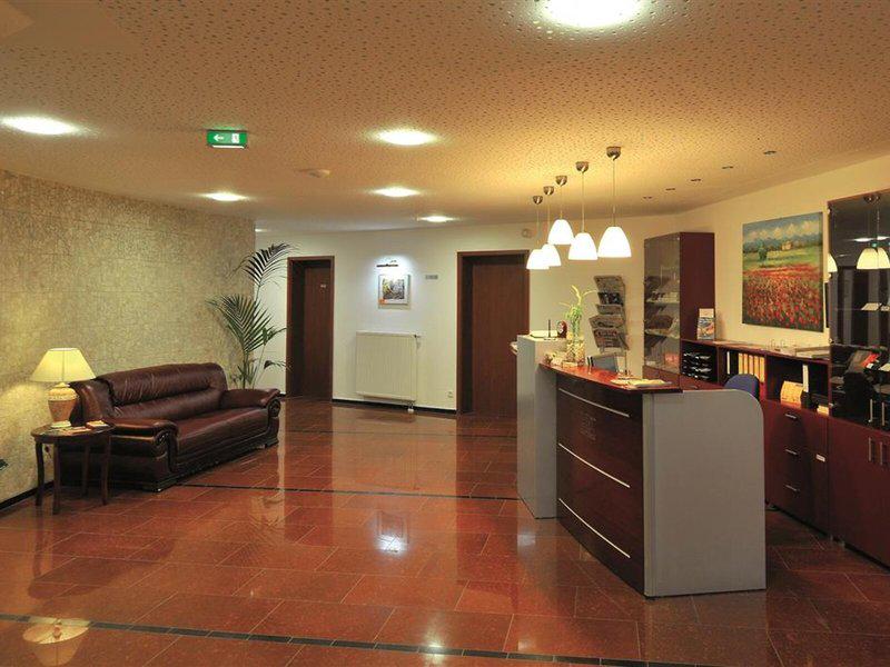 1067B6EFA82A4D67CEE22297E7D19FCC