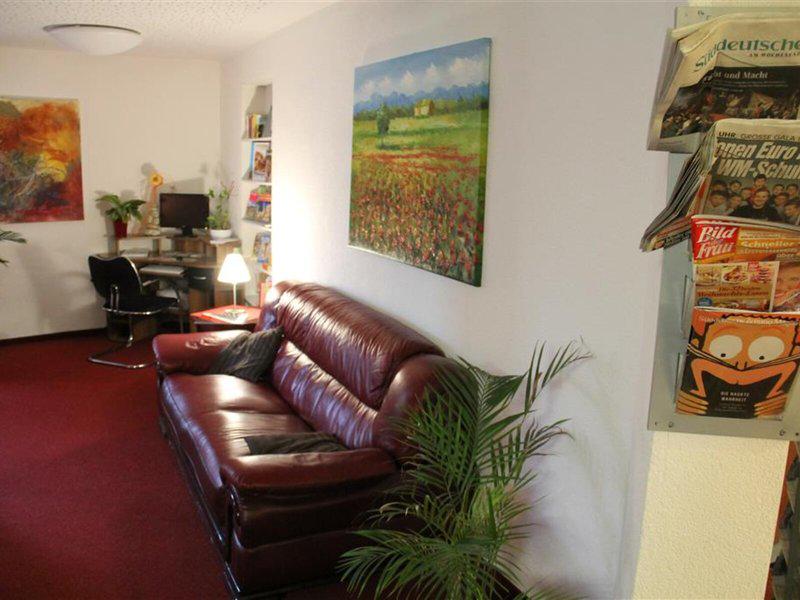 C57C9FB9083B9FEC09BA0C5748632D7A