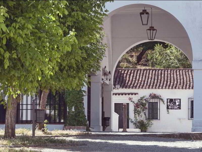 CEE92ADBD6A2807CD7ACA6224187CB52