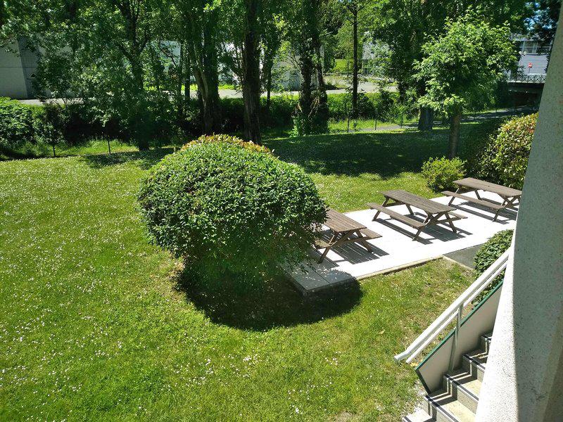 0650A9AE316FF2A000E3C97025E02774