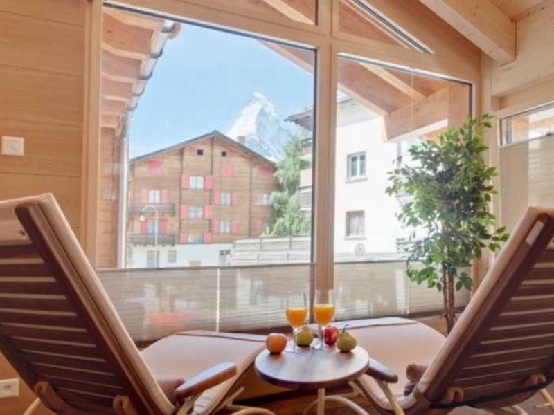 15BE047213005F3647816811D73D816D