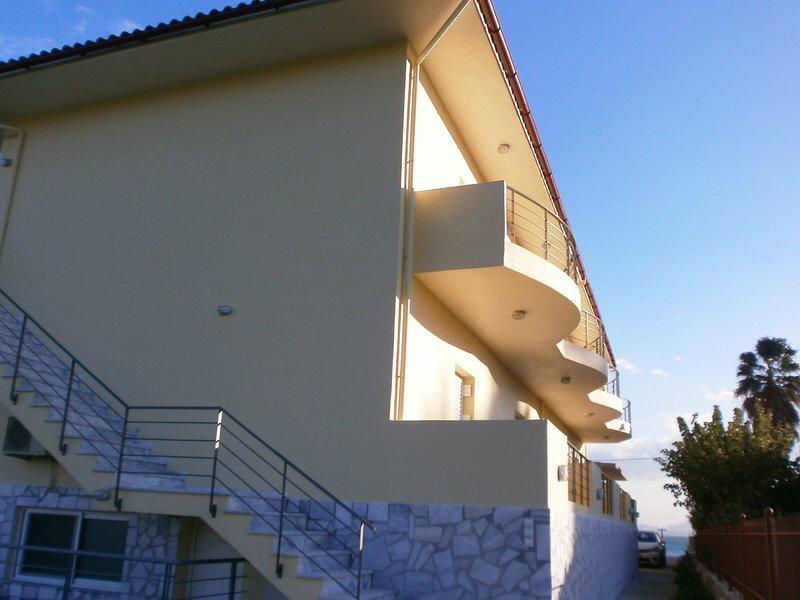 3FFA3193078022C0741479C1131B61C8