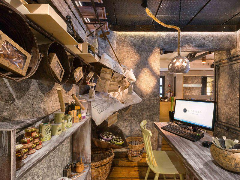 4DDB3EDDDD40509B3315594836E663FD