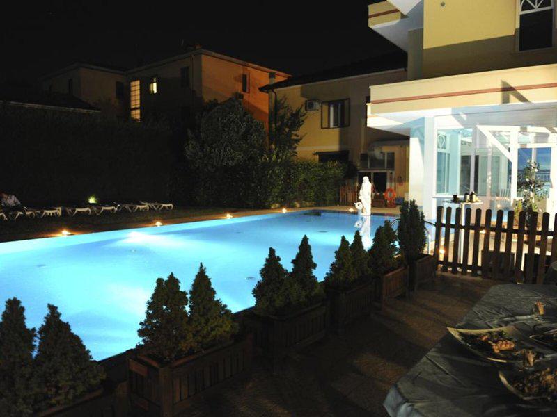 432A770BF30822FFC1C2F05324AAA7CB