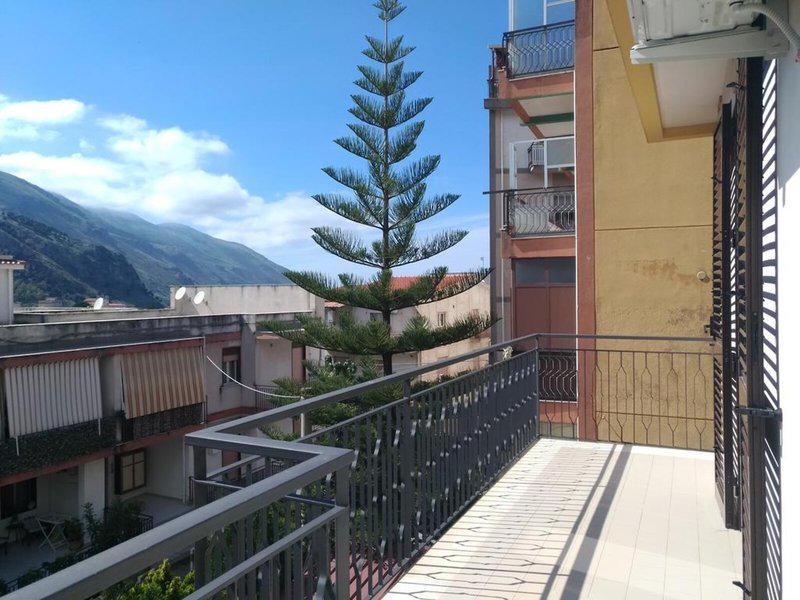 6167A3B3040B841DE7BC29115CA5764C