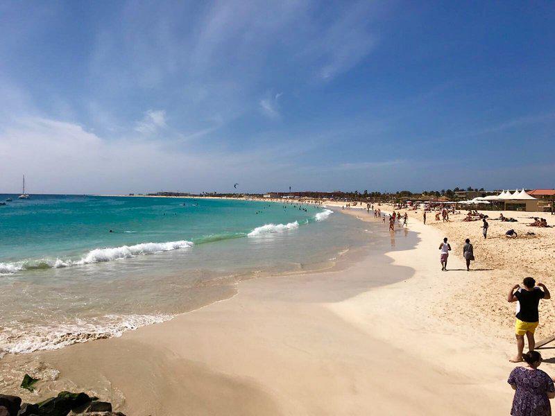 018FB98855718FDB89422C2A2E3AE569