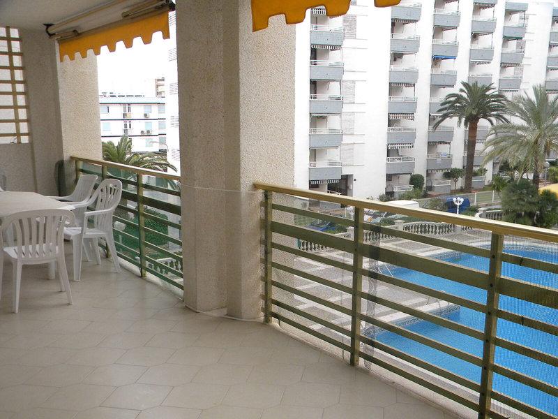 327130E8848643BBC5B2E60C75FB4E4D