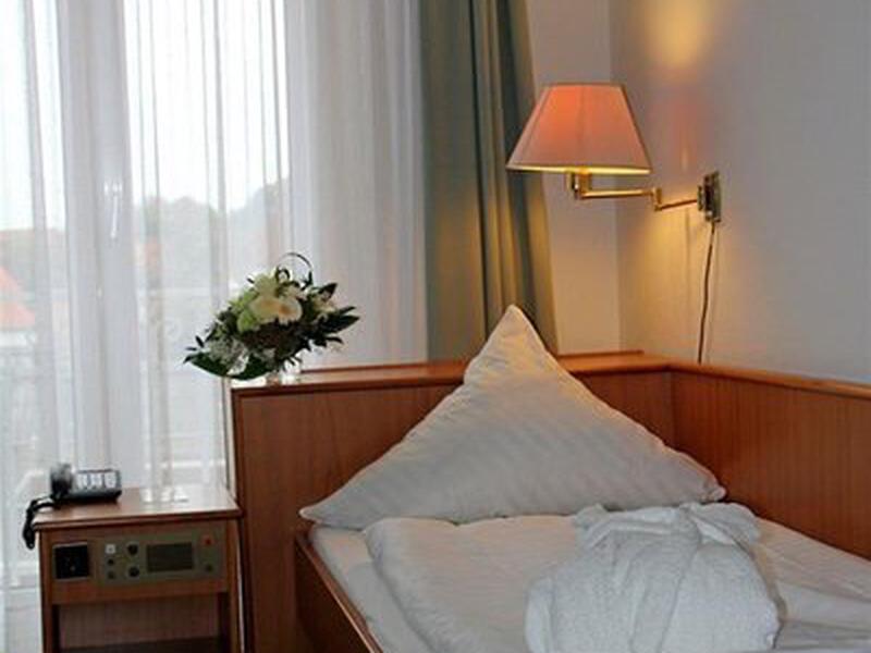 BB5A9EA2BB1E4A5F391B67495CBDF423