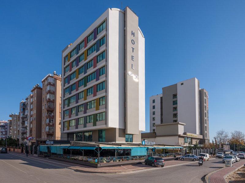 C121240AEC7A9B20B4245A2CE26F82F0