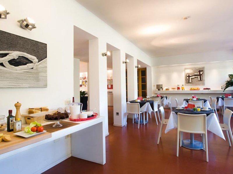 1903D8817FF37C7F228474B62F40FFE7