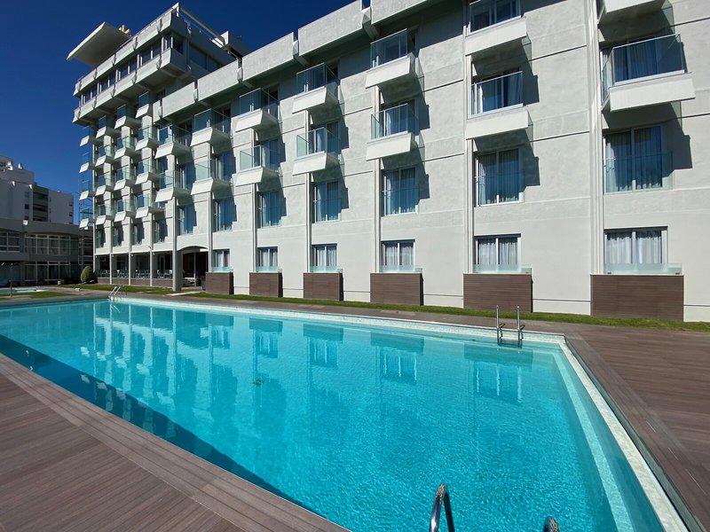 ADE193FCFA9F07B8AEC7AD02702B4047