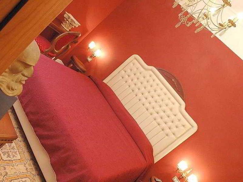 6EE0069F598B94A32DB29C005D291512