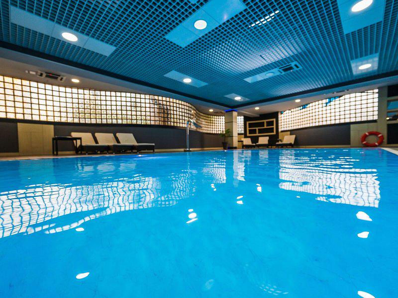 Hotel Holiday