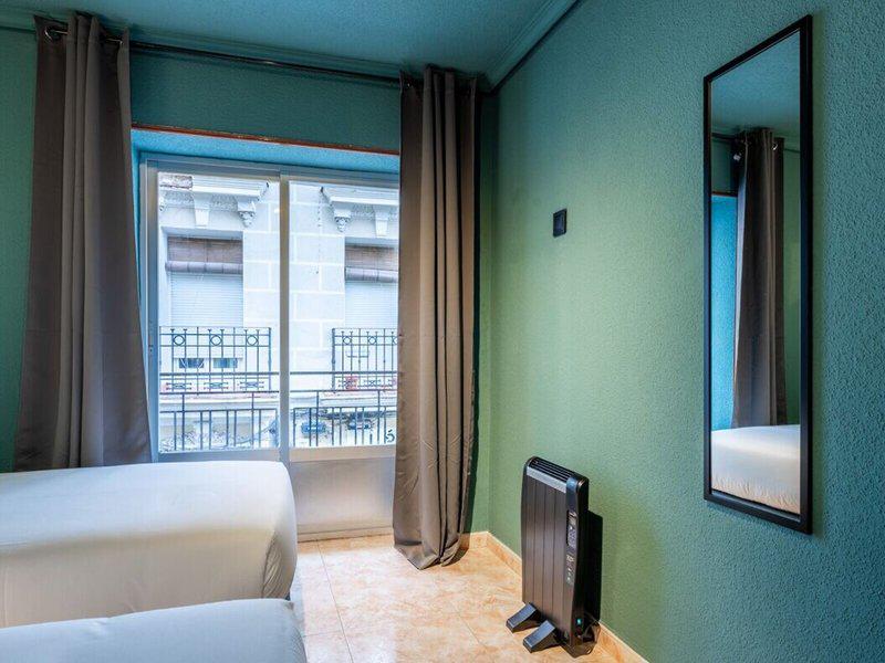 CD283302216F3B69A28845ADDE047B9B