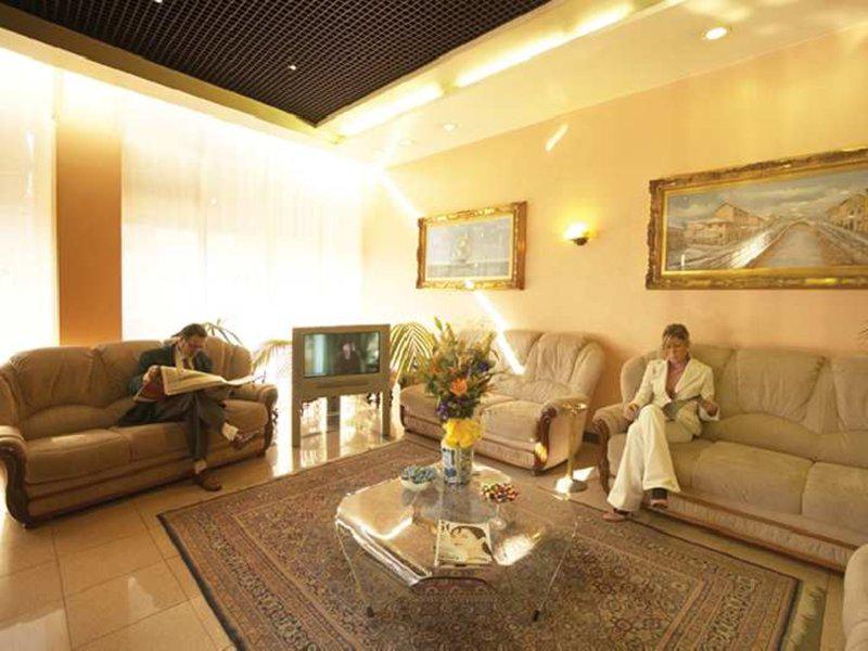 1B5BF41AEB05F996B1AF2BB6B11D2865