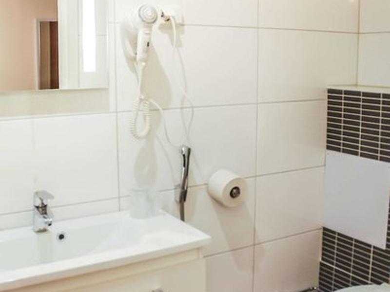 1F9F60B26CEA055F933ABF6B2AF329D0