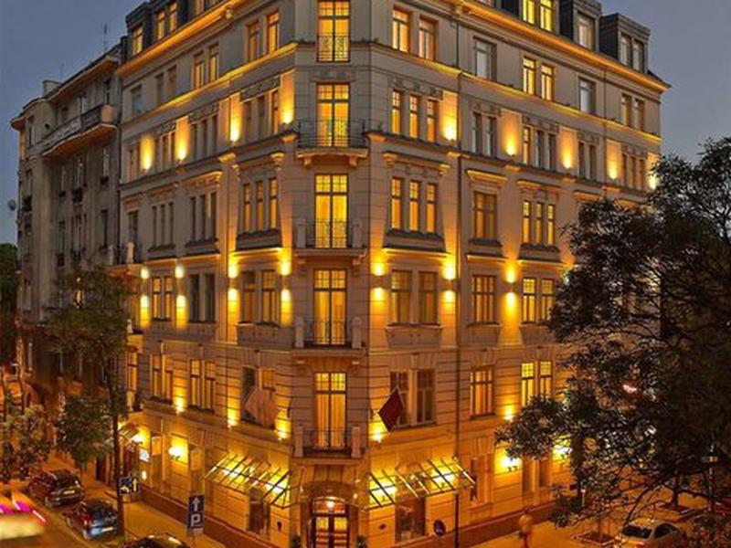 2E9D4D992EA3C83C3352E2301BE8C3DE