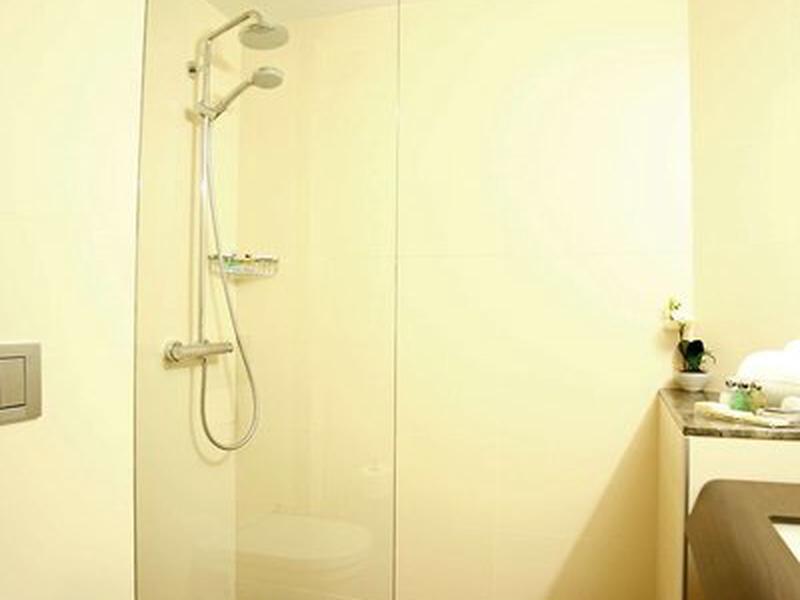 8B3927BDB5B416A713DA79589F5BBB99