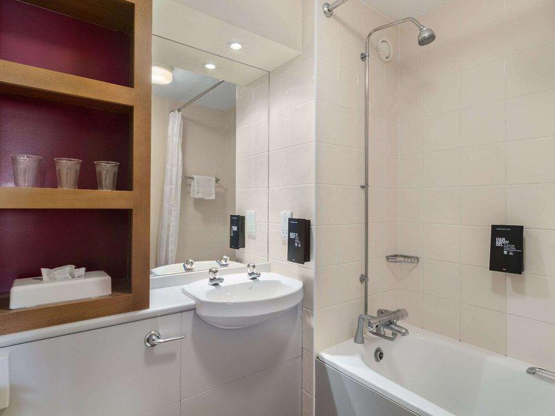 8512D8E8B8B3D782A5D4AF7F6D2F1396